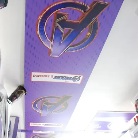 Avengers & Friends Airport * Catania