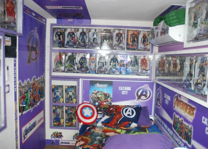 Avengers Airport Penzion Katánie